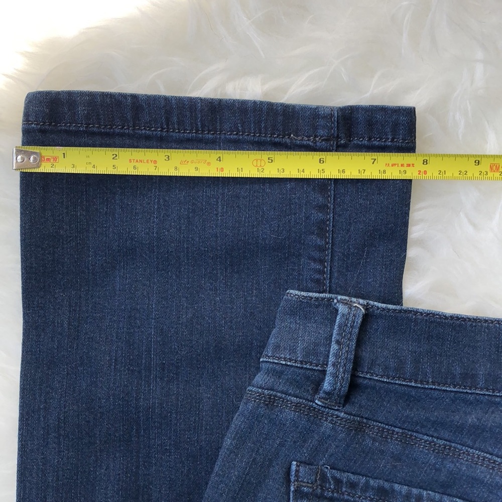 ANN TAYLOR • The Boot Modern Fit Jeans - Picture 8 of 13